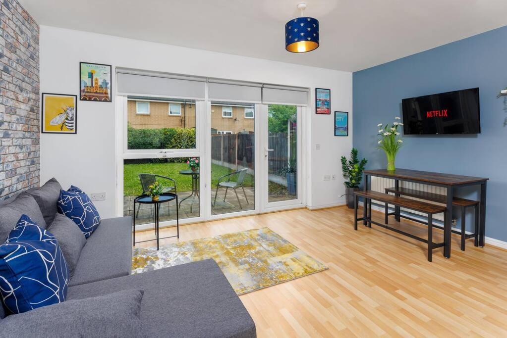 Sunshine Terrace By Happy Sunshine Stay Manchester Eksteriør bilde