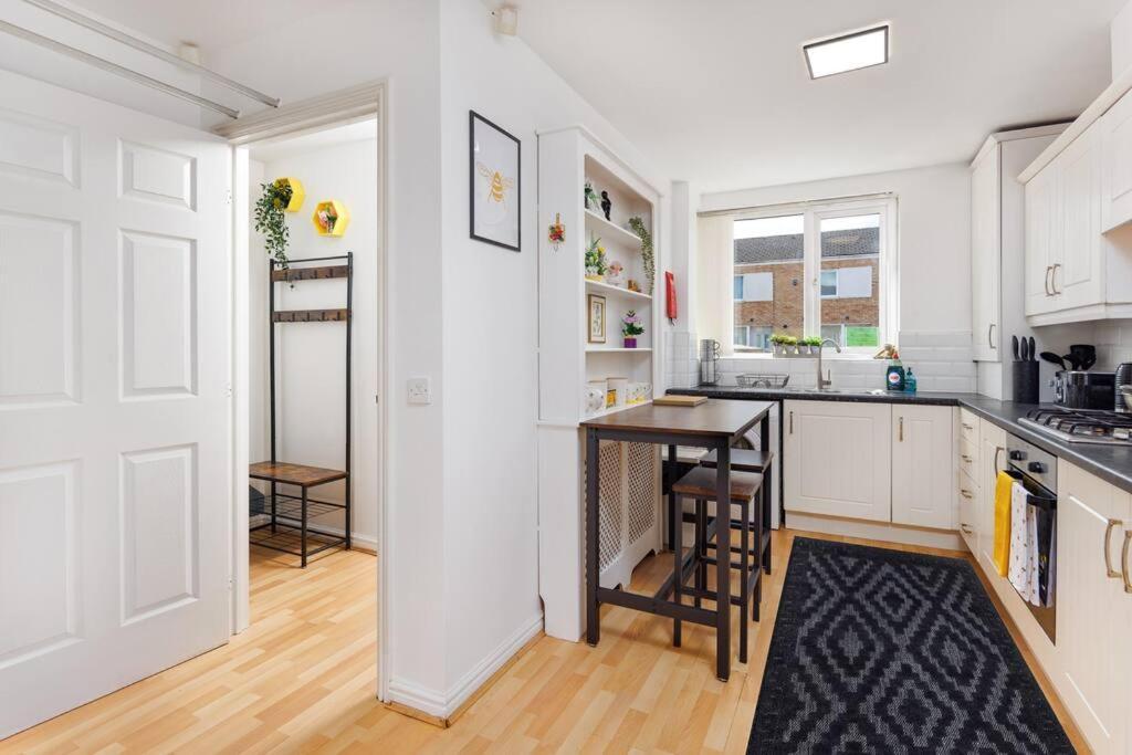 Sunshine Terrace By Happy Sunshine Stay Manchester Eksteriør bilde